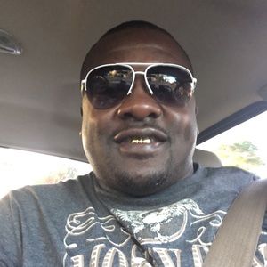 Meet your Posher, Cedric